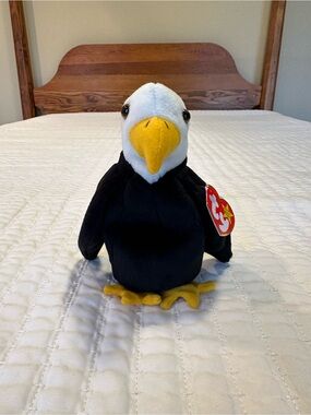 Baldy the Bald Eagle Beanie Baby 4074